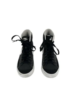 Nike unisex kids Mid '77 black/white polka swoosh sneakers size 4Y