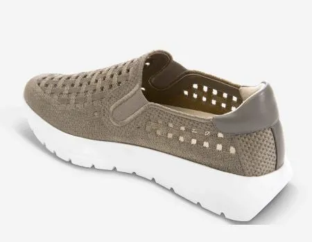 QUAY DIE CUT TENNIS SHOE
