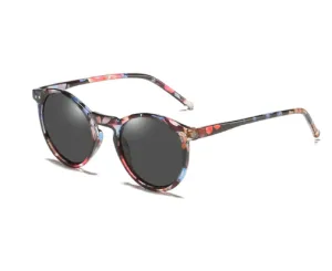 "Super Retro Style" Round Plastic Frame Sunglasses