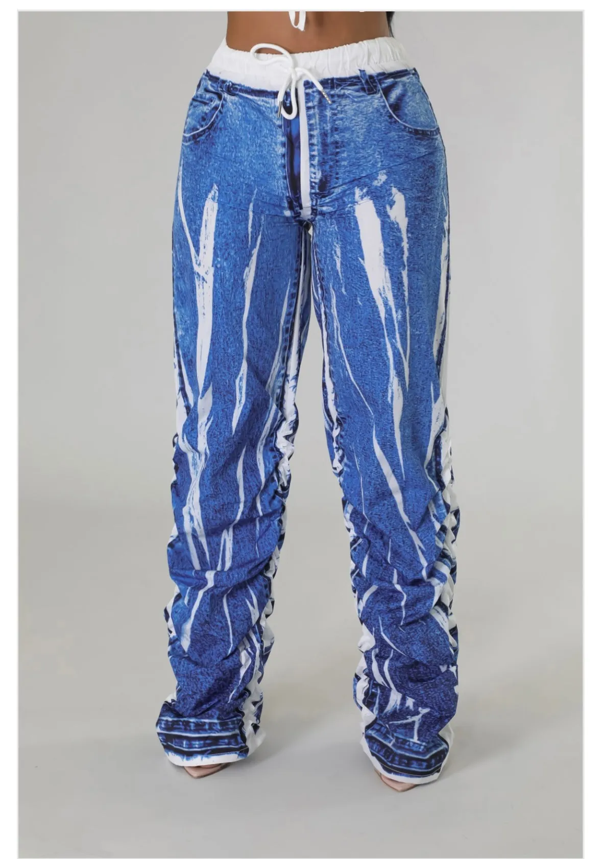 The RYLA Parachute Pants (White/Blue Multi)