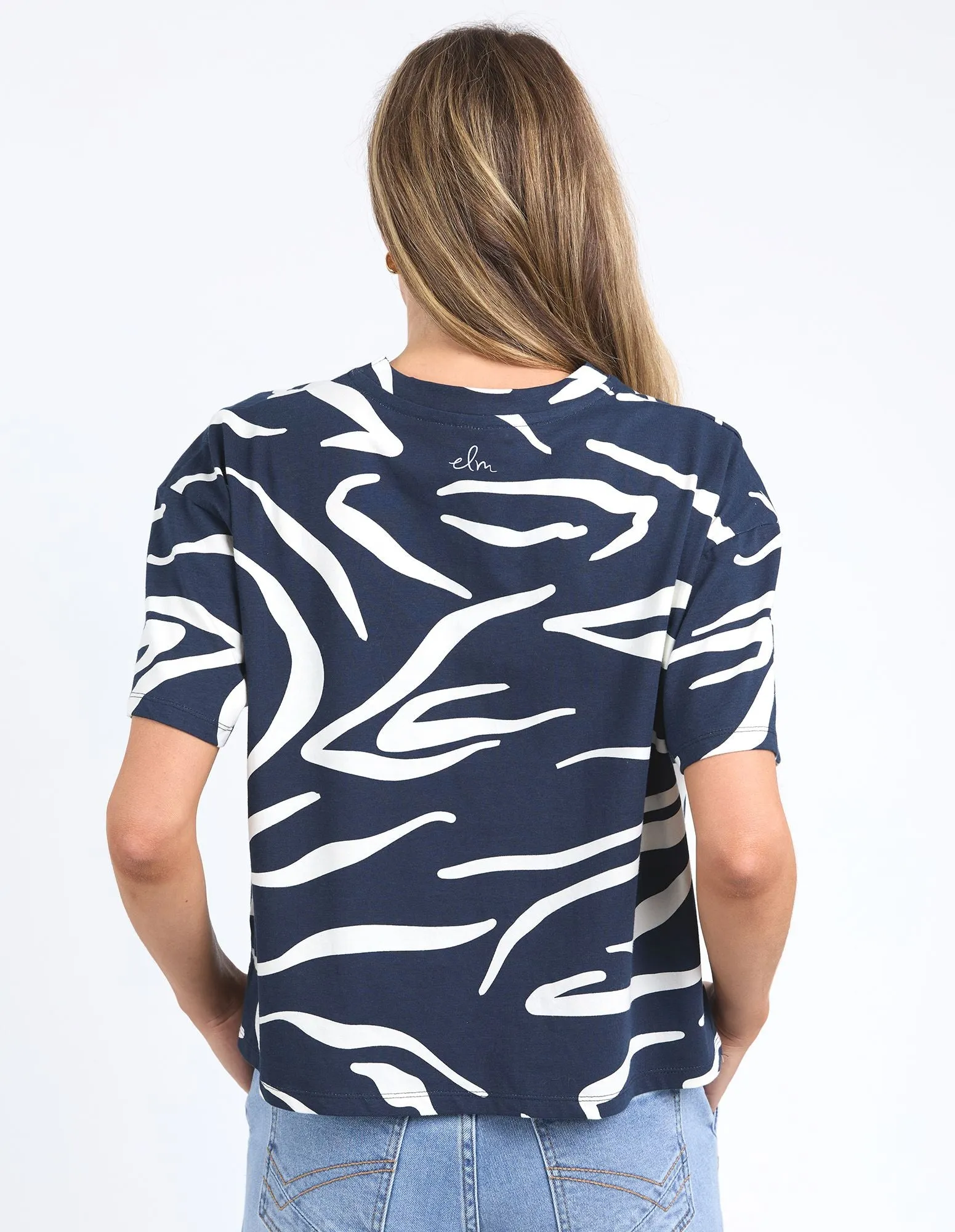 Zuri Tee - Naval Blue